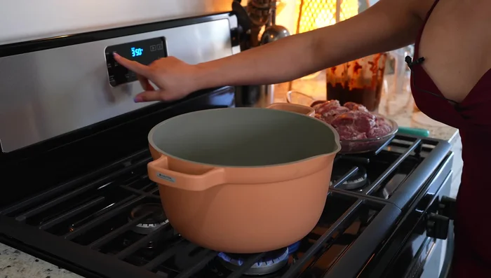 Preheat oven to 275°F (135°C). Brown the pork cubes in batches in an oven-safe pot with lard or oil.