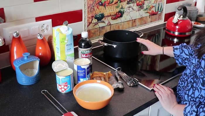 Combine ingredients: In a pot, combine melted gelatin, condensed milk, evaporated milk, regular milk, vanilla, and cinnamon. Mix thoroughly to prevent burning and ensure even texture.