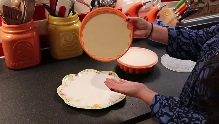 Remove from mold: Once set, remove the jello from the mold. If it's stuck, use a toothpick to loosen around the edges.