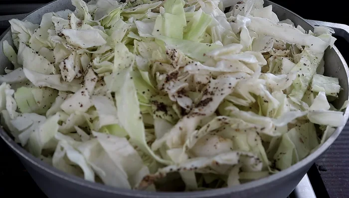 Bring to a boil, then reduce heat to simmer. Cover and simmer for 45 minutes.