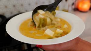 Easy & Cheap Potato Soup Recipe (Caldo de Queso)