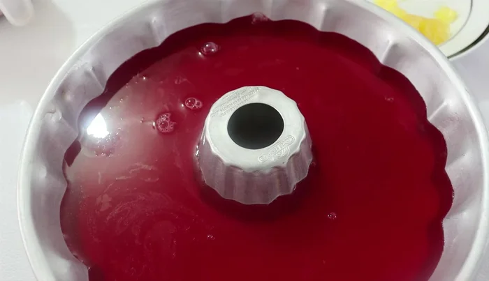 Chill: Refrigerate for 4-5 hours, or overnight, until the gelatin sets completely.