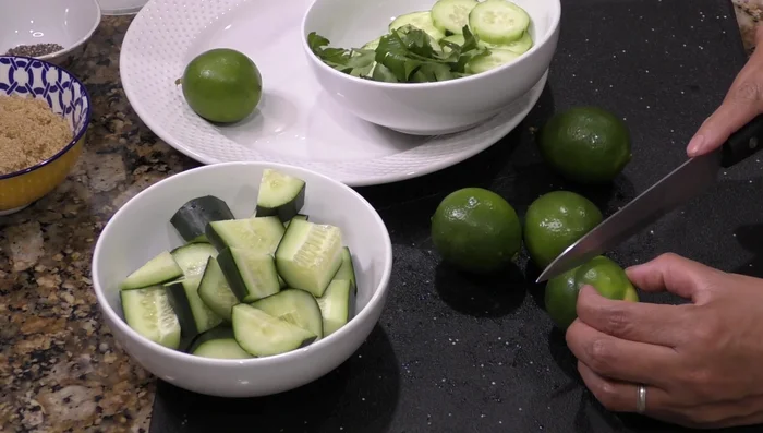 Cut the lemons into slices to make juice.