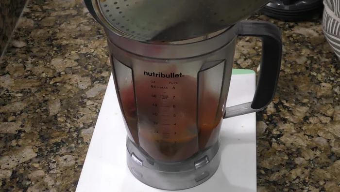 Blend the fried tomato mixture (431.72).