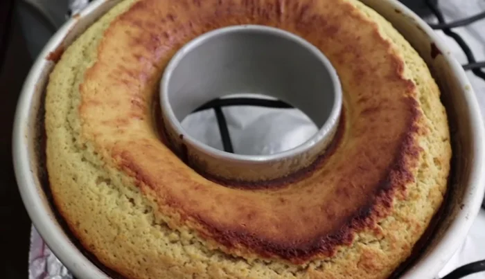 Let cool before unmolding.