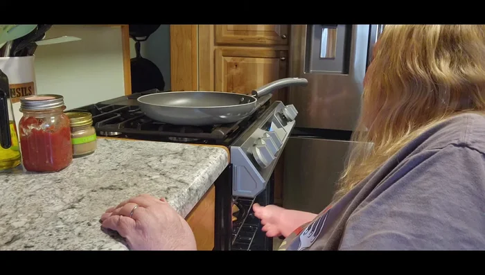 Preheat oven to 400°F (200°C). Place chicken and cheese taco bites in the oven and bake for 18 minutes.