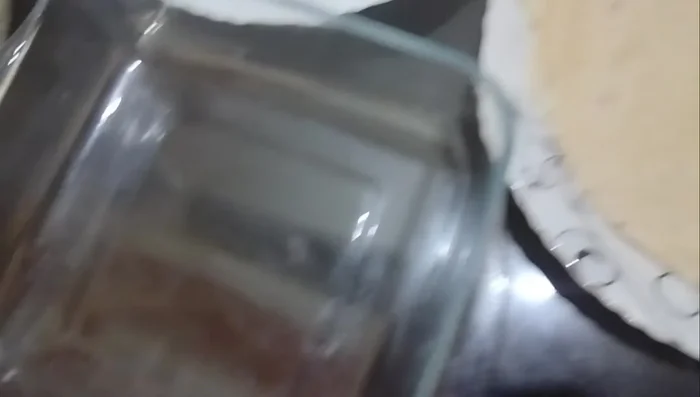Assemble the salad: Spread some sauce on a tortilla, add chicken, cheese, and roll it up. (563)