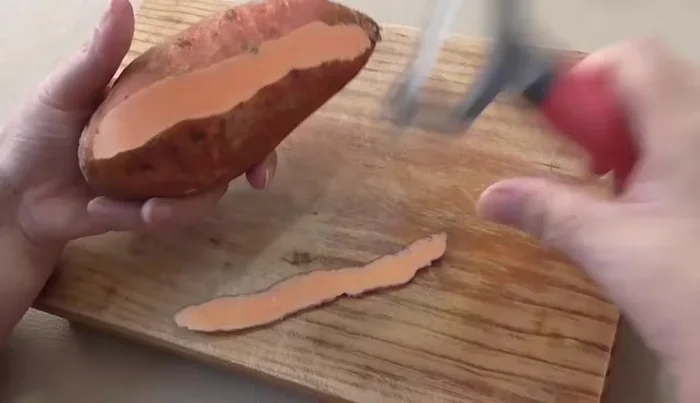Wash and peel the sweet potatoes. Many prefer to peel the sweet potatoes to achieve a better flavor and faster cooking time.