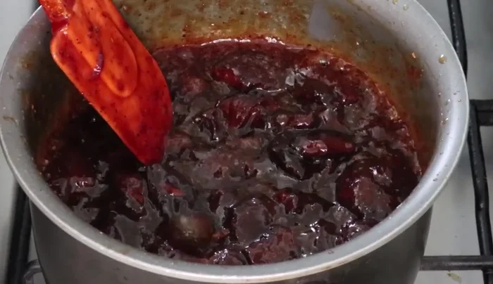 Cool the tamarind mixtures: Turn off the heat and let both mixtures cool completely.
