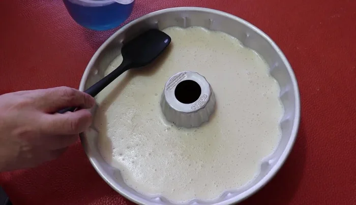 Add the blueberry gelatin, freeze until set. (305.16)