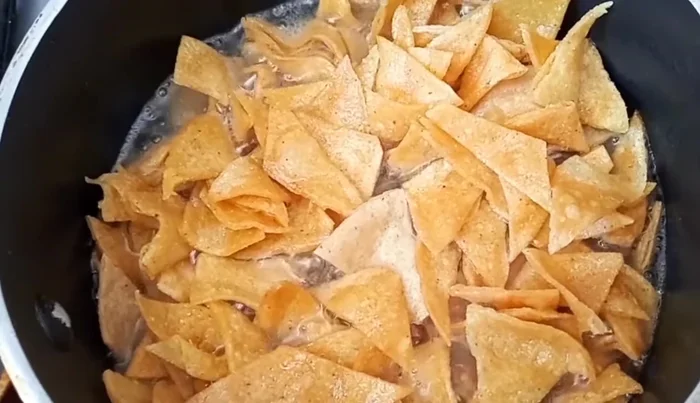 For Chilaquiles: Fry tortilla pieces until toasted (470.319).