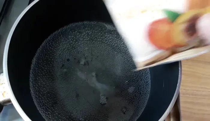 Boil another cup of water and add the peach gelatin, stir until dissolved. Chill in the freezer for 10-15 minutes.