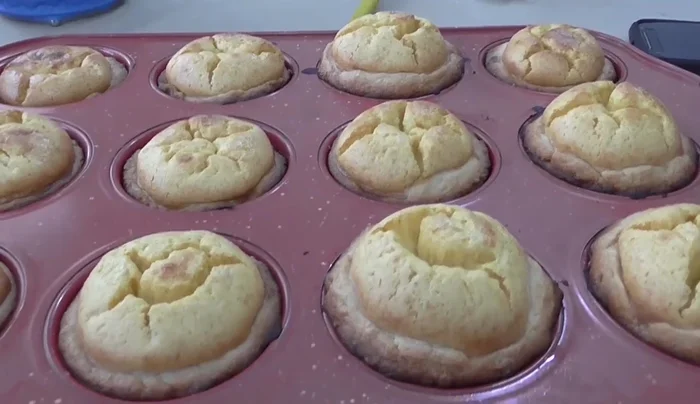 Bake the mini cups at 180°C (350°F) for 30 minutes.