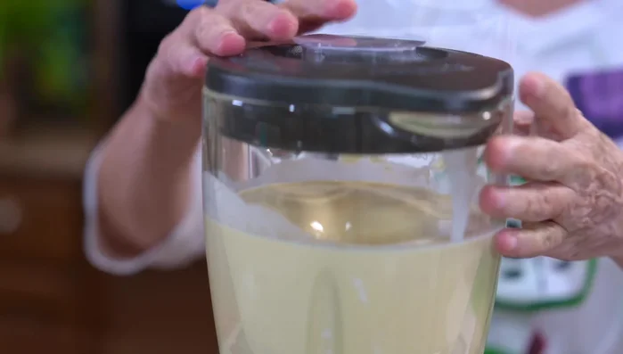 In a separate bowl, dissolve unflavored gelatin in 1/2 cup cold water. Heat in the microwave for 12 seconds.