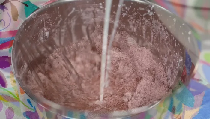 Gradually add milk while continuously whisking to dissolve all lumps.