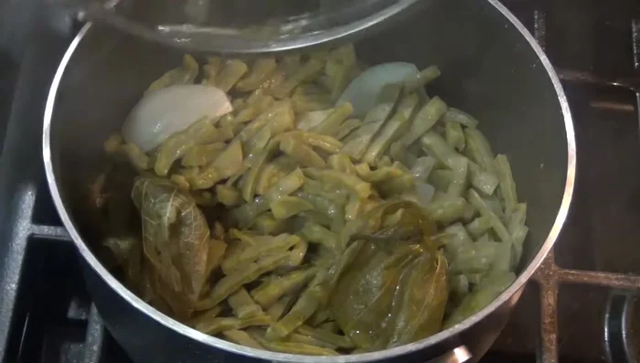 Once cool, blend the boiled tomatoes and peppers with a little water and chicken broth.