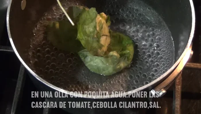 Boil the nopales with a little water, tomato peels, cilantro, and onion until tender. Add salt.