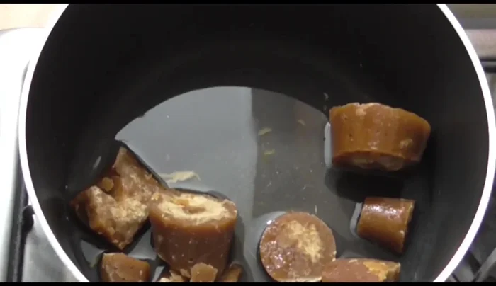 Add the cinnamon sticks to the saucepan.