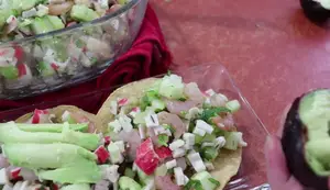 Easy & Delicious Shrimp Salad Recipe - Perfect for Gatherings!