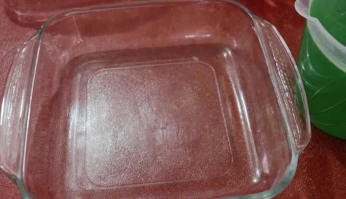 Set lemon gelatin: Pour the lemon gelatin into a prepared mold, and refrigerate until set.