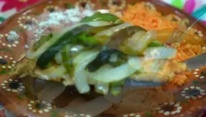 Roasted Chicken with Chili Strips: A Delicious Mexican Recipe