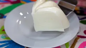 Creamy White Gelatin with Mango Sauce: A Jauja Mexican Cuisine Recipe