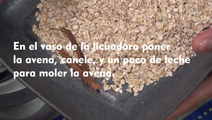 In a bowl, combine the toasted oats and a little bit of the chocolate mixture. Blend until smooth.